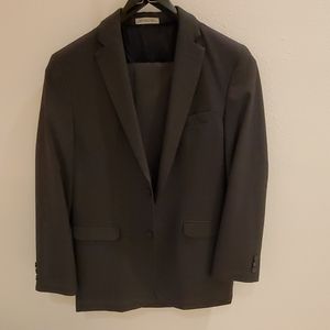 IZOD Suit